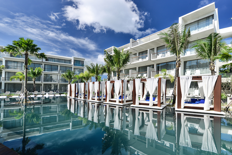 Main Pool & Pool Bar (6) - dream phuket hotel & spa review