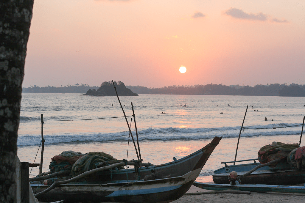 surfing sri lanka