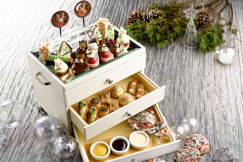 fairmont-singapore-swissitel-the-stamford_antidote_festive-afternoon-tea