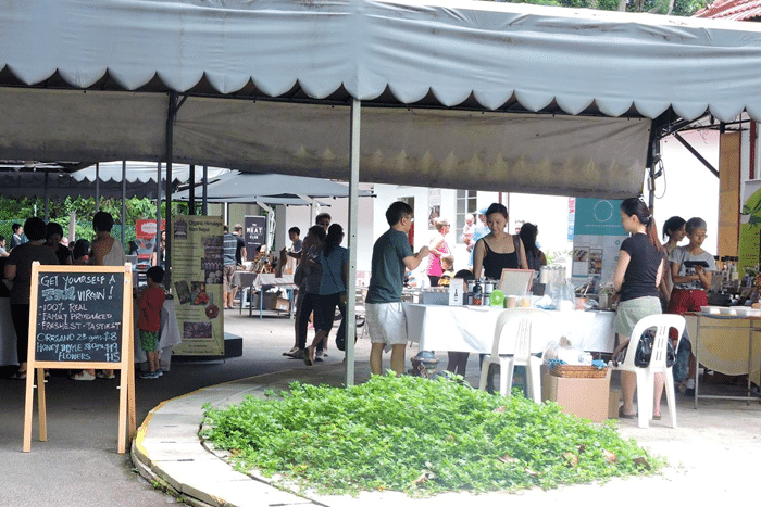 farmers-market-loewen