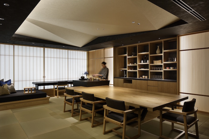Ochanoma Lounge - hoshinoya tokyo review