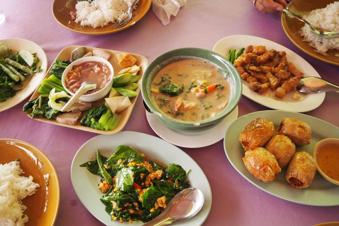 best seafood restaurants in phuket